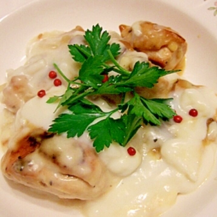 クリスマスカラーな簡単ホワイトソース鶏肉料理 レシピ 作り方 By そらまめひよこ 楽天レシピ クリスマスカラーな簡単ホワイトソース鶏肉料理 レシピ 作り方 By そらまめひよこ 楽天レシピ